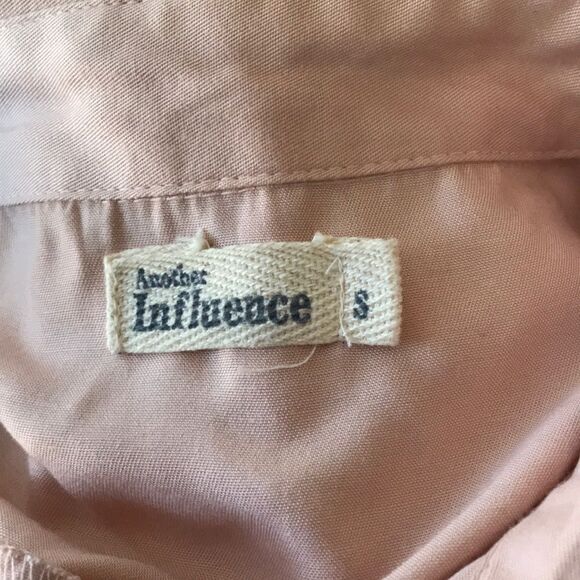 Another Influence light cinnamon button shirt, S - Picture 5 of 5